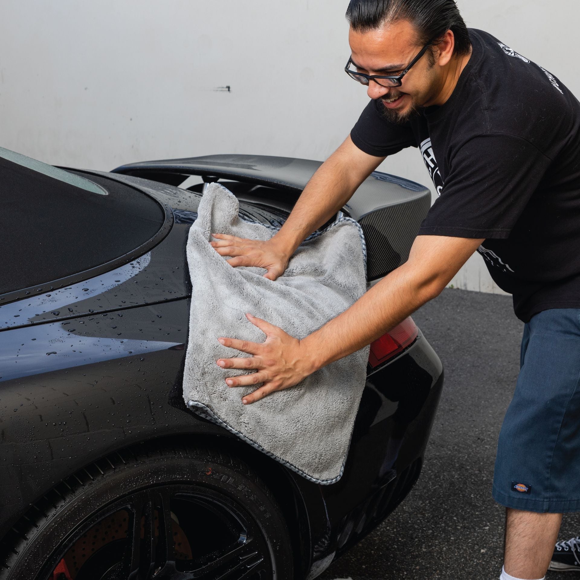 Chemical Guys Woolly Mammoth Mega Thick Drying Towel